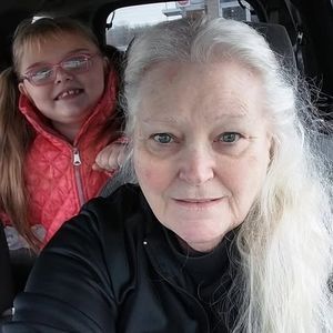 Meet your Posher, Marcie